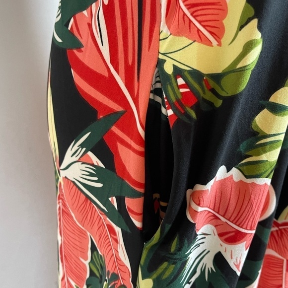 Hawaiin Vibes Tropical Floral Print Sleeveless Cami Maxi Dress - Picture 12 of 14